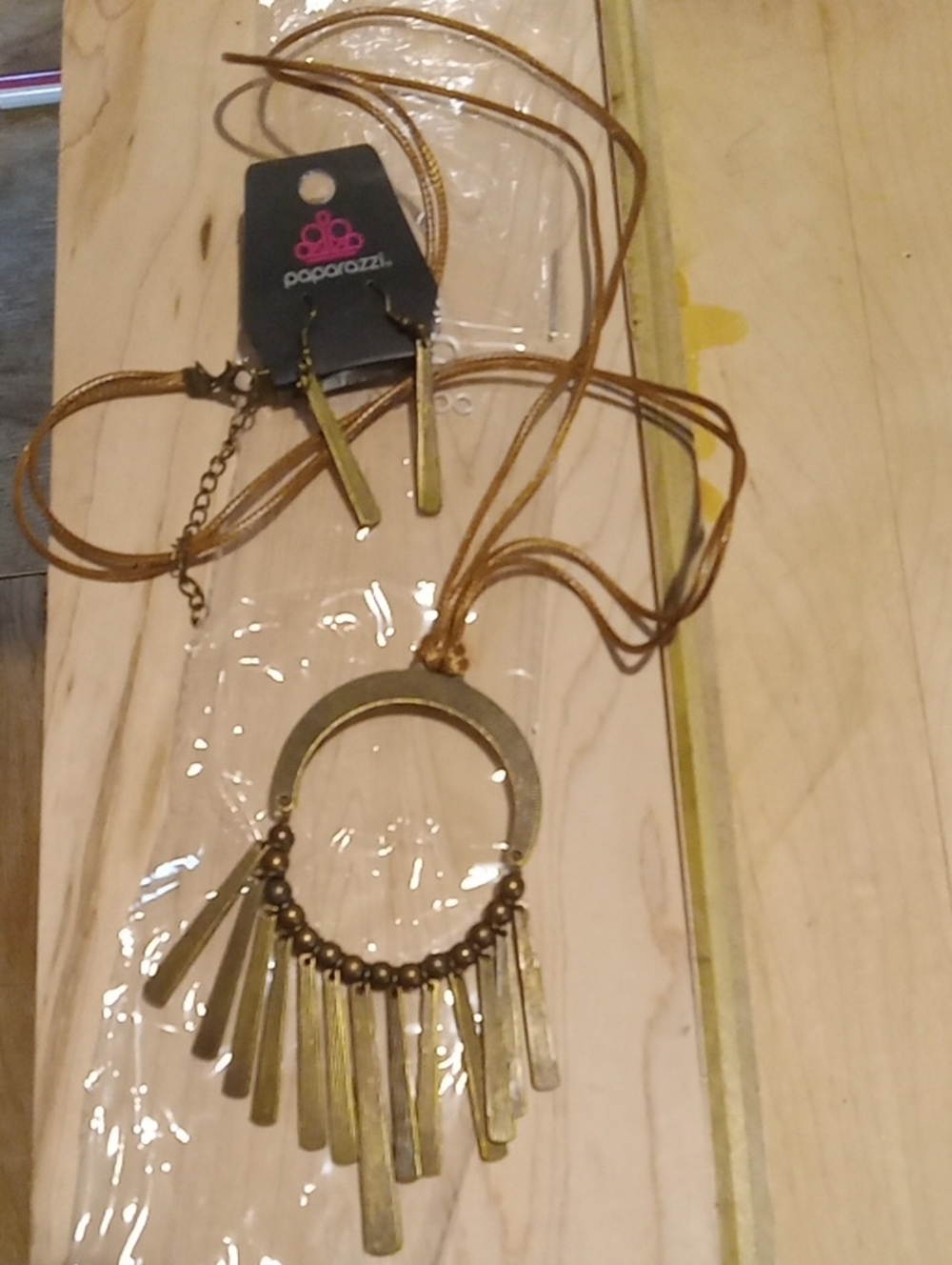 Paparazzi Gold Fringe Circle Pendant Necklace with Matching Earings